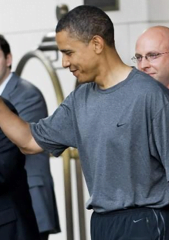 Barak Obama in Nike Fitness Clothes